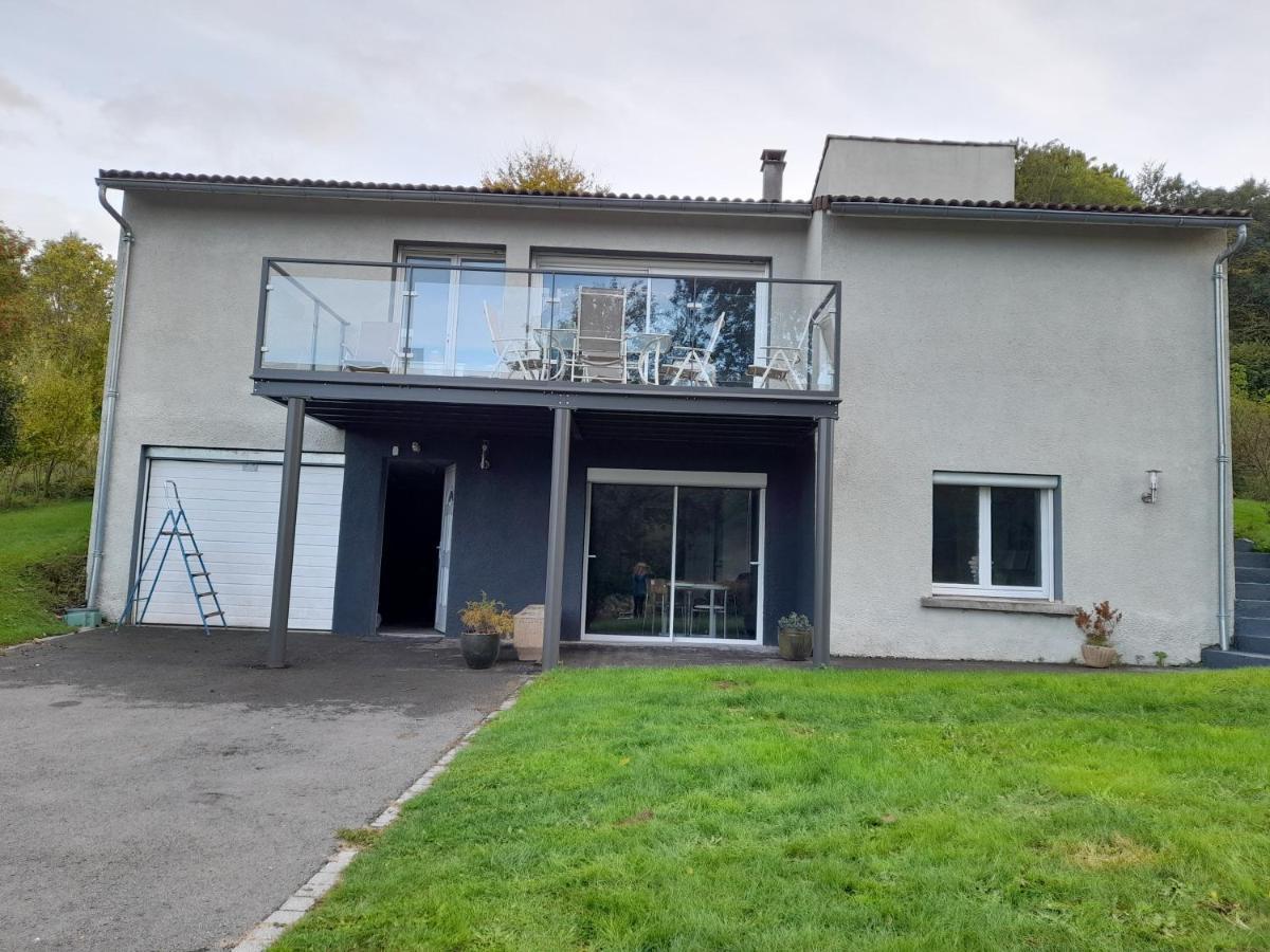 A 5 Mns Du Puy De Dome Avec Vue Imprenable Studio Rez De Jardin 24M2 Neuf A Laschamps Saint-Genès-Champanelle Exterior foto
